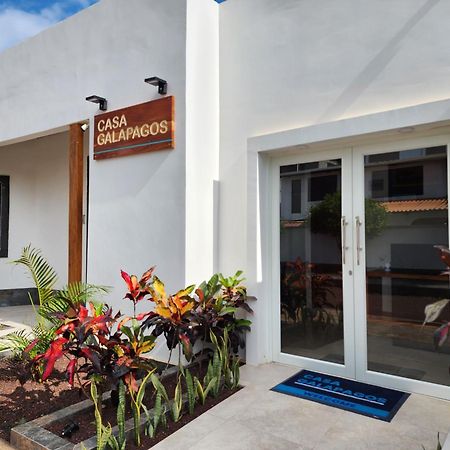 Casa Galapagos By Hostal Fragata Puerto Ayora  Esterno foto